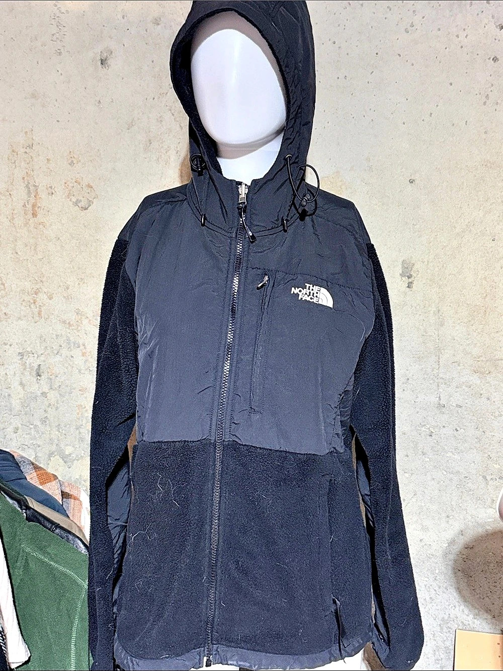 The North Face Women's Retro Denali Hoodie Black Size Medium